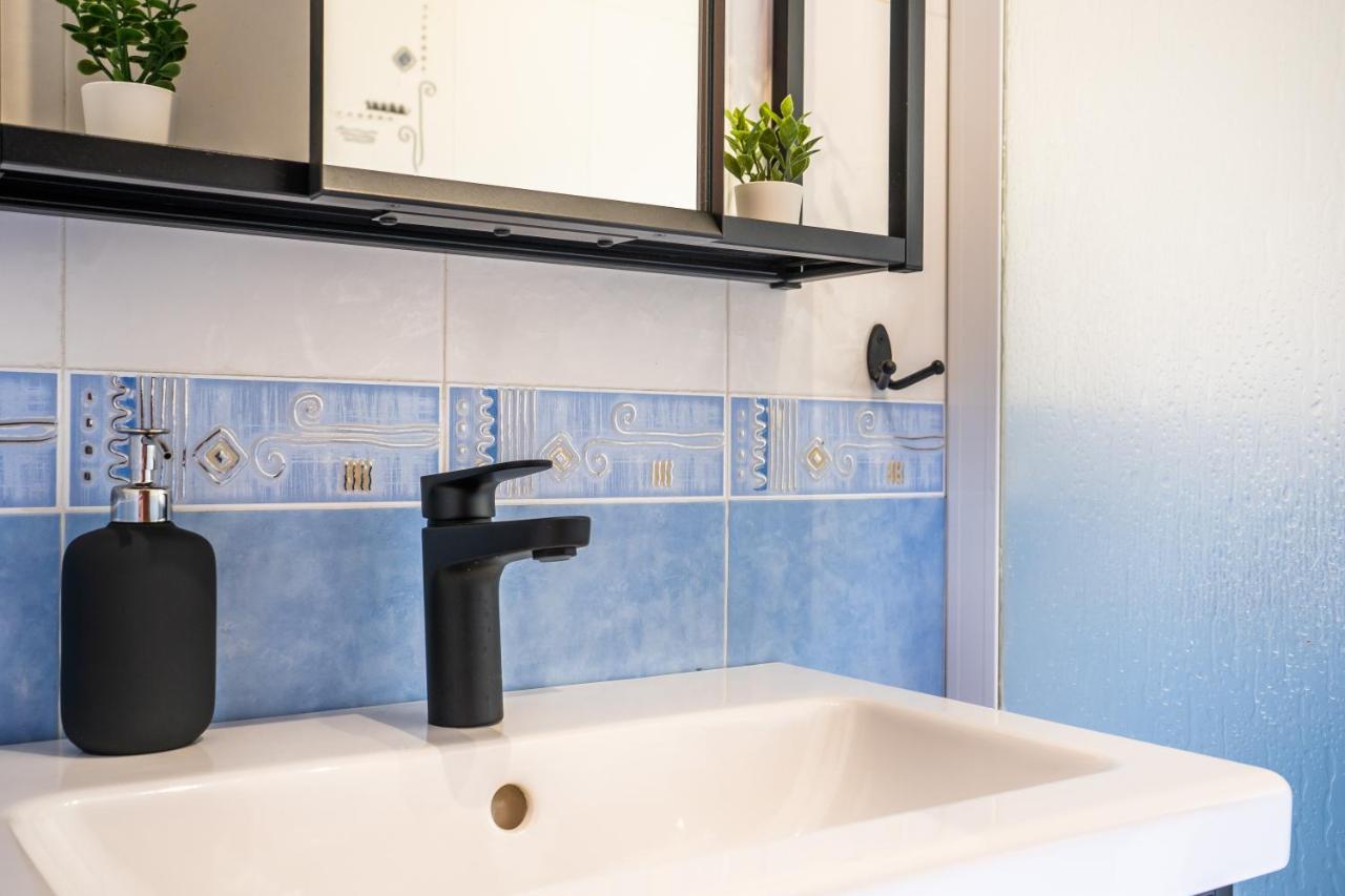 לינה וארוחת בוקר אבילס Casa Lopez מראה חיצוני תמונה